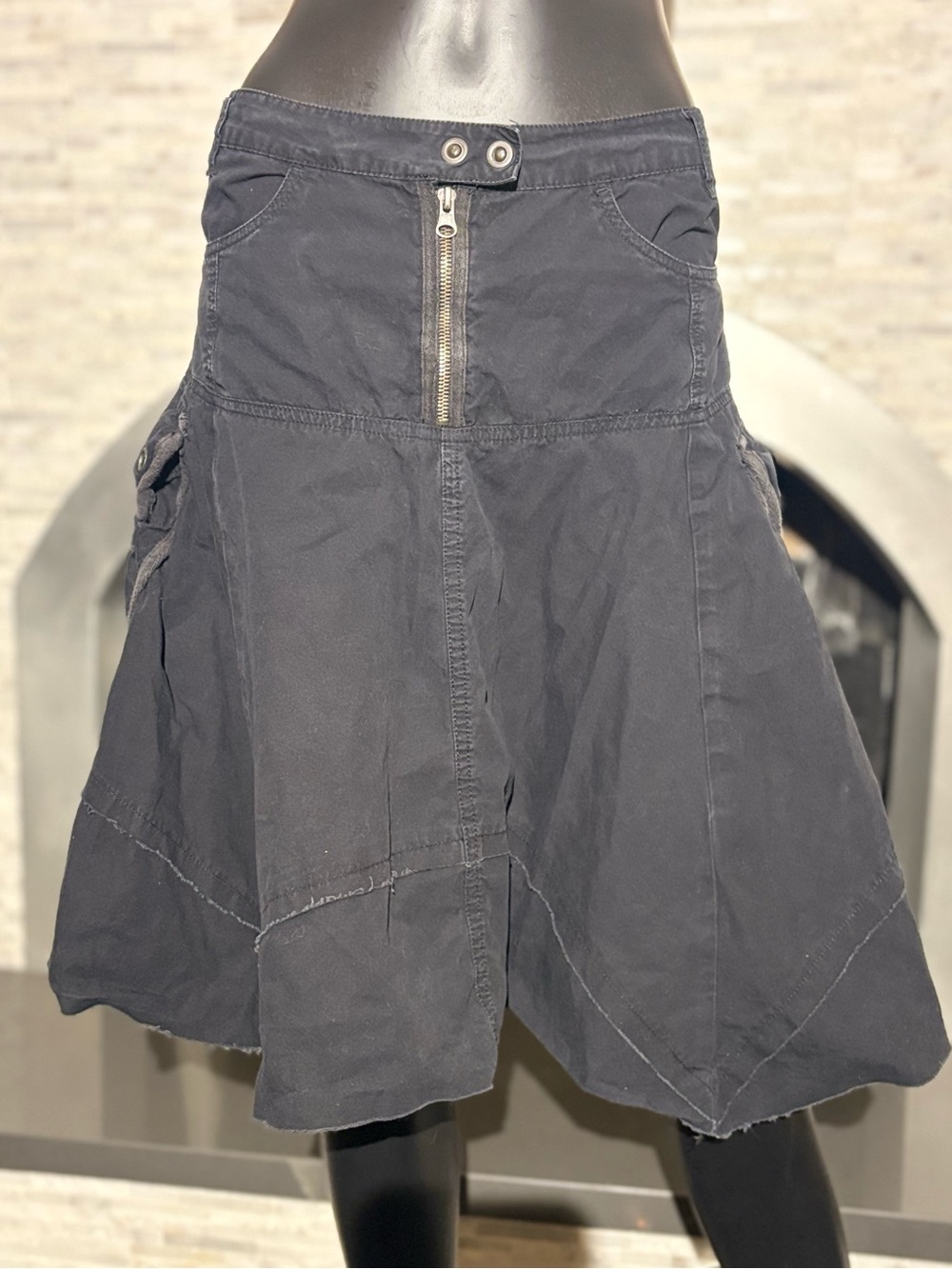 Vintage I&M Ici et Maintenant Black Cargo Utility Skirt Midi Size 40 FR / US 8